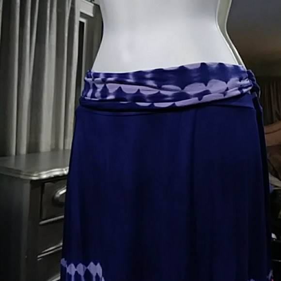 Navy tied dye maxi skirt - Picture 2 of 3